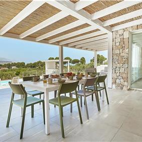 4 bedroom villa with pool, Castellammare del Golfo, sleeps 8-10